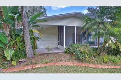 415 Sioux Boulevard, Oak Hill, FL 32759 - Photo 3