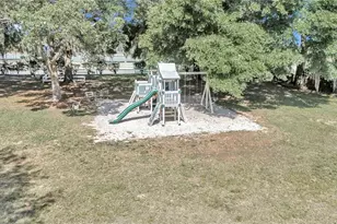 5203 Grove Mnr, Lady Lake, FL 32159 - Photo 77