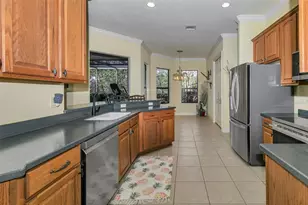 5203 Grove Mnr, Lady Lake, FL 32159 - Photo 15