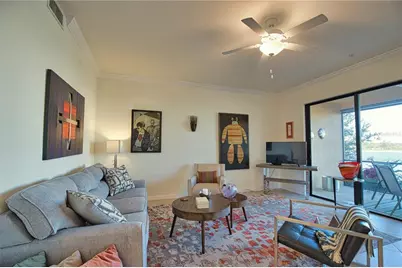 10042 Crooked Creek Drive #102, Venice, FL 34293 - Photo 9