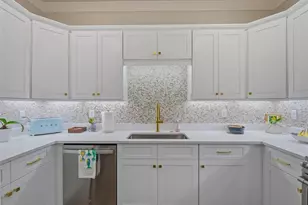 3074 Isles Wy, New Smyrna Beach, FL 32168 - Photo 11