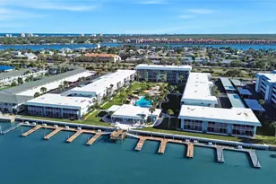 325 N Causeway, New Smyrna Beach, FL 32169 - Photo 33