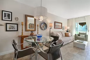 325 N Causeway, New Smyrna Beach, FL 32169 - Photo 17