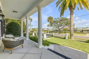 1212 S Riverside Dr, New Smyrna Beach, FL 32168 - Photo 11