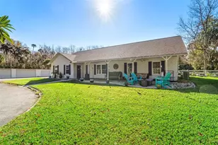 3080 Ragis Rd, Edgewater, FL 32132 - Photo 5