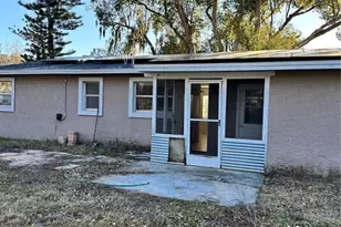 2627 Queen Palm Dr, Edgewater, FL 32141 - Photo 11