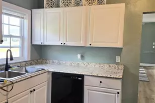 448 Palm St, New Smyrna Beach, FL 32168 - Photo 3