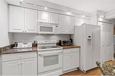 426 Bouchelle Drive #301, New Smyrna Beach, FL 32169 - Photo 7