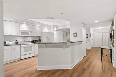 426 Bouchelle Drive #301, New Smyrna Beach, FL 32169 - Photo 9