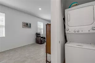 5256 Red Coral Cir, Mount Dora, FL 32757 - Photo 11