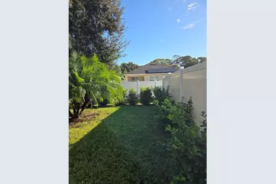 527 Safe Harbor Drive, Edgewater, FL 32141 - Photo 29