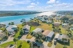 290 Navajo Dr, Oak Hill, FL 32759 - Photo 13