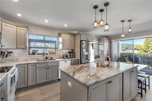 831 E 21st Ave, New Smyrna Beach, FL 32169 - Photo 3