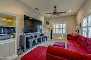 2 Hickory Ln, Daytona Beach, FL 32118 - Photo 11