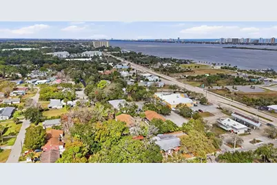 805 Louisville Street, Port Orange, FL 32129 - Photo 39