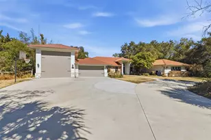 717 Breckenridge Dr, Port Orange, FL 32127 - Photo 3