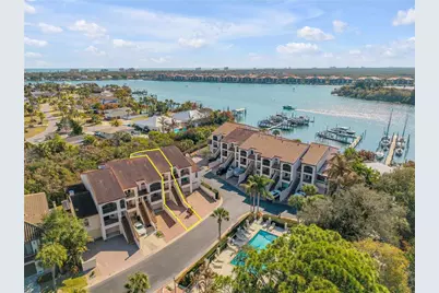 135 Marina Bay Drive, New Smyrna Beach, FL 32169 - Photo 1