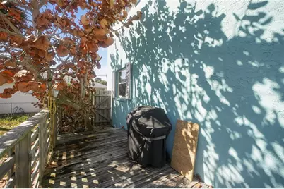 923 Locust Street, New Smyrna Beach, FL 32169 - Photo 59