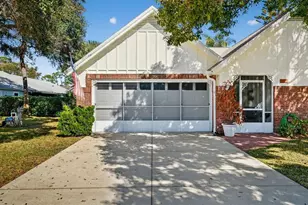 701 Pine Shores Cir, New Smyrna Beach, FL 32168 - Photo 21