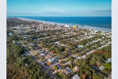 813 E 11th Avenue, New Smyrna Beach, FL 32169 - Photo 9