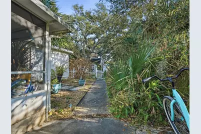 813 E 11th Avenue, New Smyrna Beach, FL 32169 - Photo 51