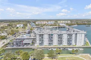 101 N Riverside Dr, New Smyrna Beach, FL 32168 - Photo 27