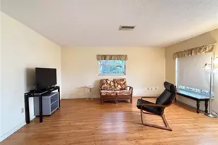 622 Goodwin Ave, New Smyrna Beach, FL 32169 - Photo 9