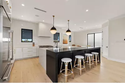 552 S Peninsula Avenue, New Smyrna Beach, FL 32169 - Photo 17