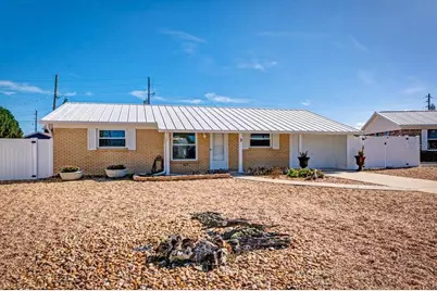 3 Edmond Court, New Smyrna Beach, FL 32169 - Photo 1