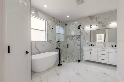 452 Venetian Villa Drive, New Smyrna Beach, FL 32168 - Photo 9