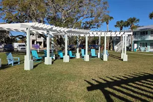 541 S Peninsula Ave, New Smyrna Beach, FL 32169 - Photo 13