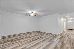 353 Admiralty Ct, Edgewater, FL 32141 - Photo 5