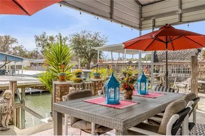 201 Gary Avenue, Oak Hill, FL 32759 - Photo 21