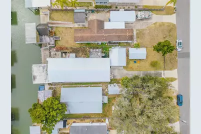 201 Gary Avenue, Oak Hill, FL 32759 - Photo 37