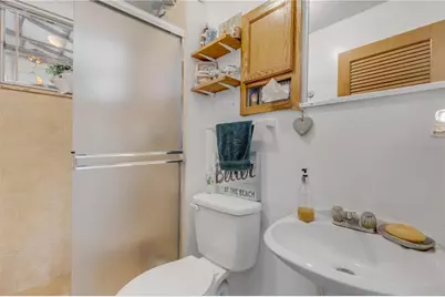 201 Gary Avenue, Oak Hill, FL 32759 - Photo 17