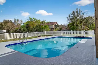 425 Country Circle Drive E, Port Orange, FL 32128 - Photo 17