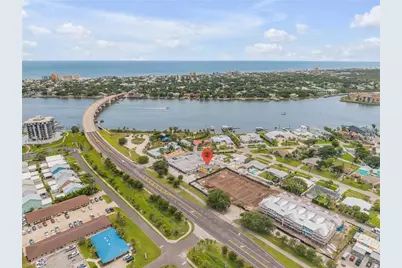 472 N Causeway, New Smyrna Beach, FL 32169 - Photo 1