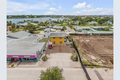 472 N Causeway, New Smyrna Beach, FL 32169 - Photo 3