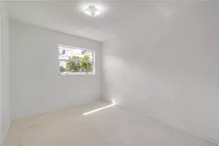 546 Cambridge Cir, South Daytona, FL 32119 - Photo 23