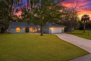 451 Palm Dr, New Smyrna Beach, FL 32168 - Photo 1