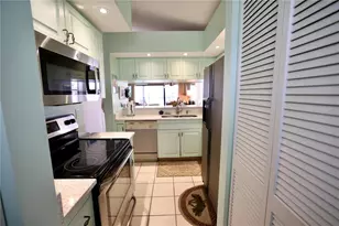 442 Bouchelle Dr, New Smyrna Beach, FL 32169 - Photo 9