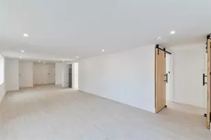 833 E 12th Ave, New Smyrna Beach, FL 32169 - Photo 11