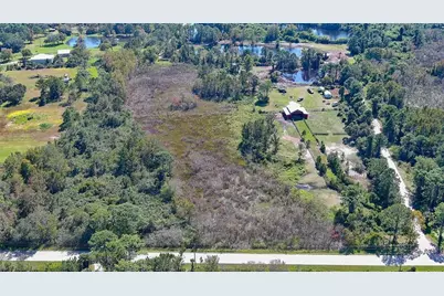 806 W Ariel Road, Edgewater, FL 32141 - Photo 3