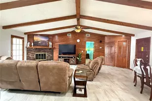 2331 Juniper Dr, Edgewater, FL 32141 - Photo 9