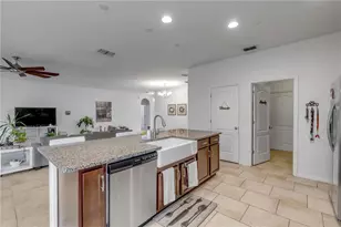 637 Bluehearts Trl, Deland, FL 32724 - Photo 19