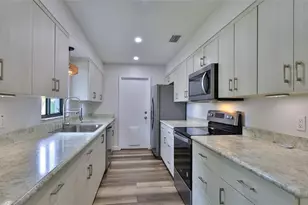 2917 Sabal Palm Dr, Edgewater, FL 32141 - Photo 21