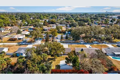 2560 Westwood Avenue, New Smyrna Beach, FL 32168 - Photo 25