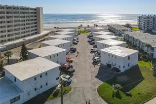 547 N Atlantic Ave, New Smyrna Beach, FL 32169 - Photo 1