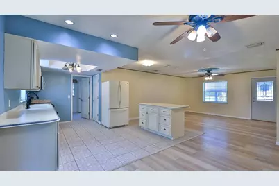 1915 Umbrella Tree Drive, Edgewater, FL 32141 - Photo 9