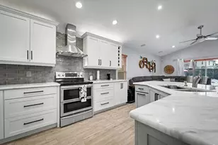 813 Grand Hughey Ct, Apopka, FL 32712 - Photo 13